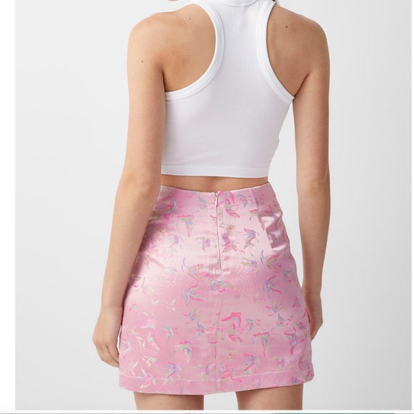 Shiny metallic pink with birds satiny brocade mini skirt NWT - Picture 9 of 9